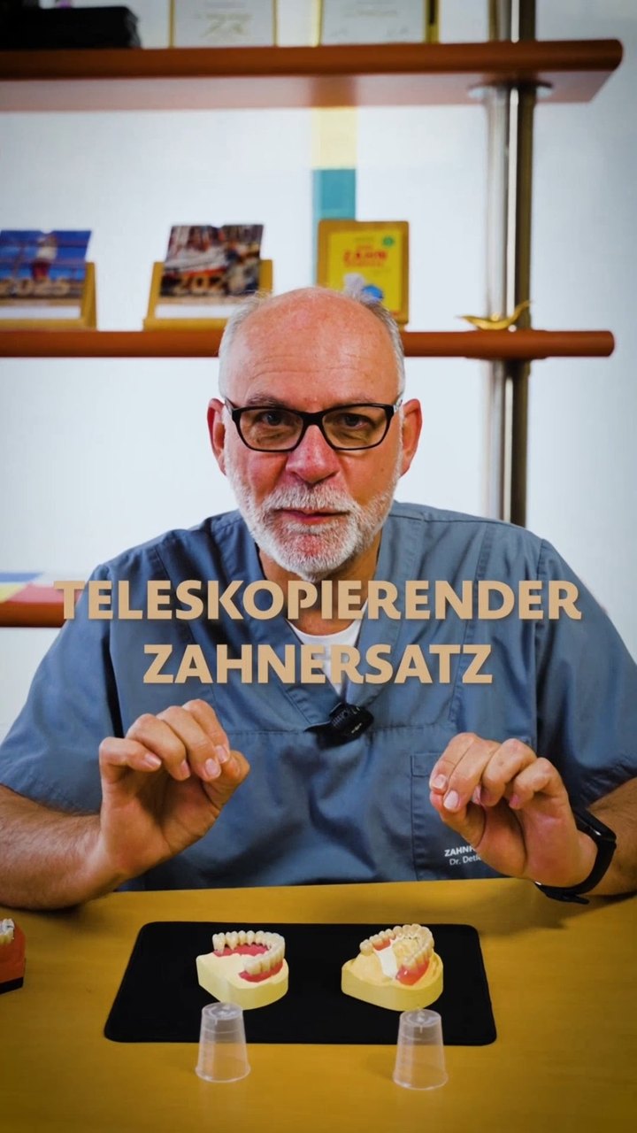 Standbild: Dr. Detlef Schulz erklärt den Teleskopzahnersatz